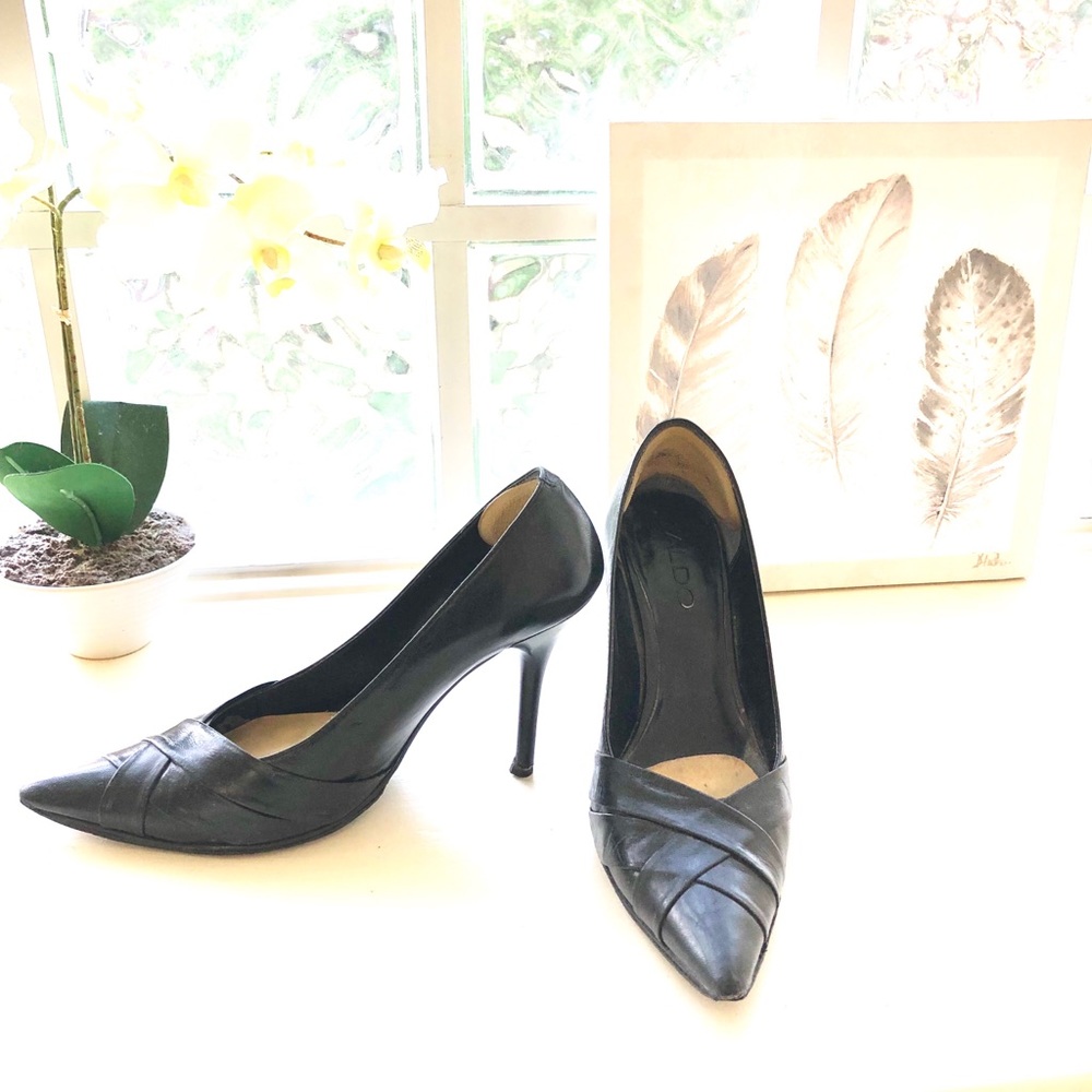Black Aldo Heels